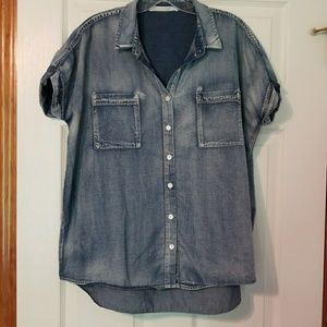 Short Sleeve Chambray button down