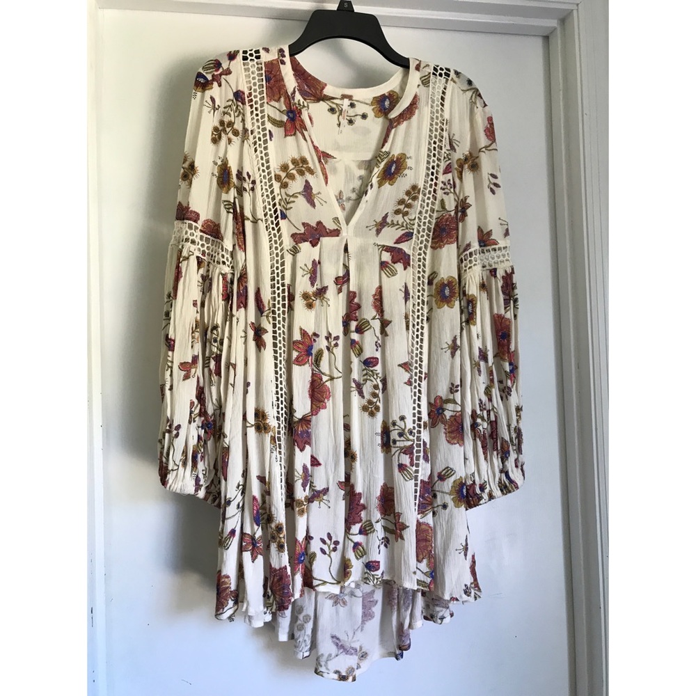 REPOSH - Free People Ivory Tunic