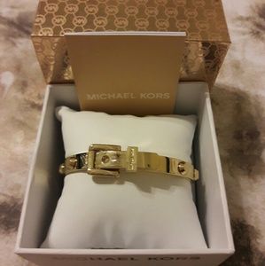 Bracelet By Michael Kors color Gold