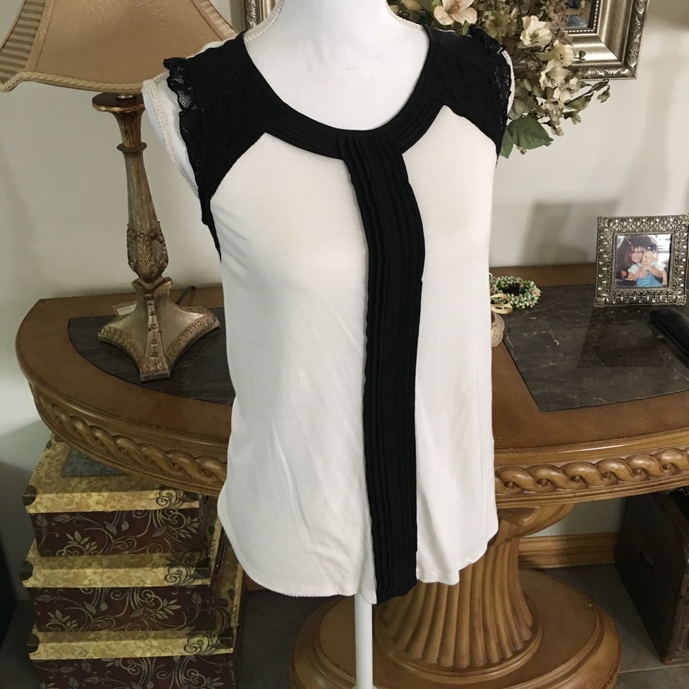 NEW ELLE SLEEVELESS TOP - Picture 4 of 8