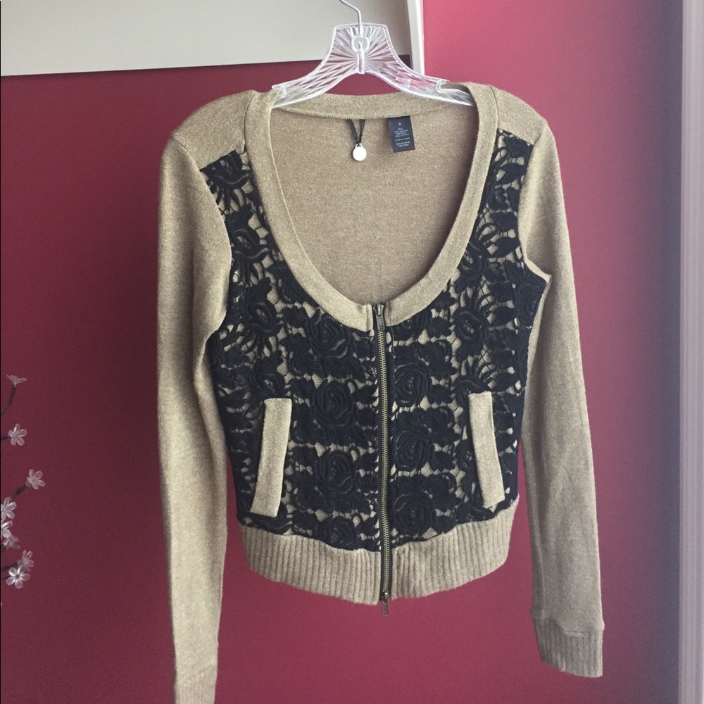 BKE Boutique - zip up sweater