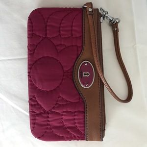 Super cute Fossil wristlet - ON HOLD!! Until 5/16