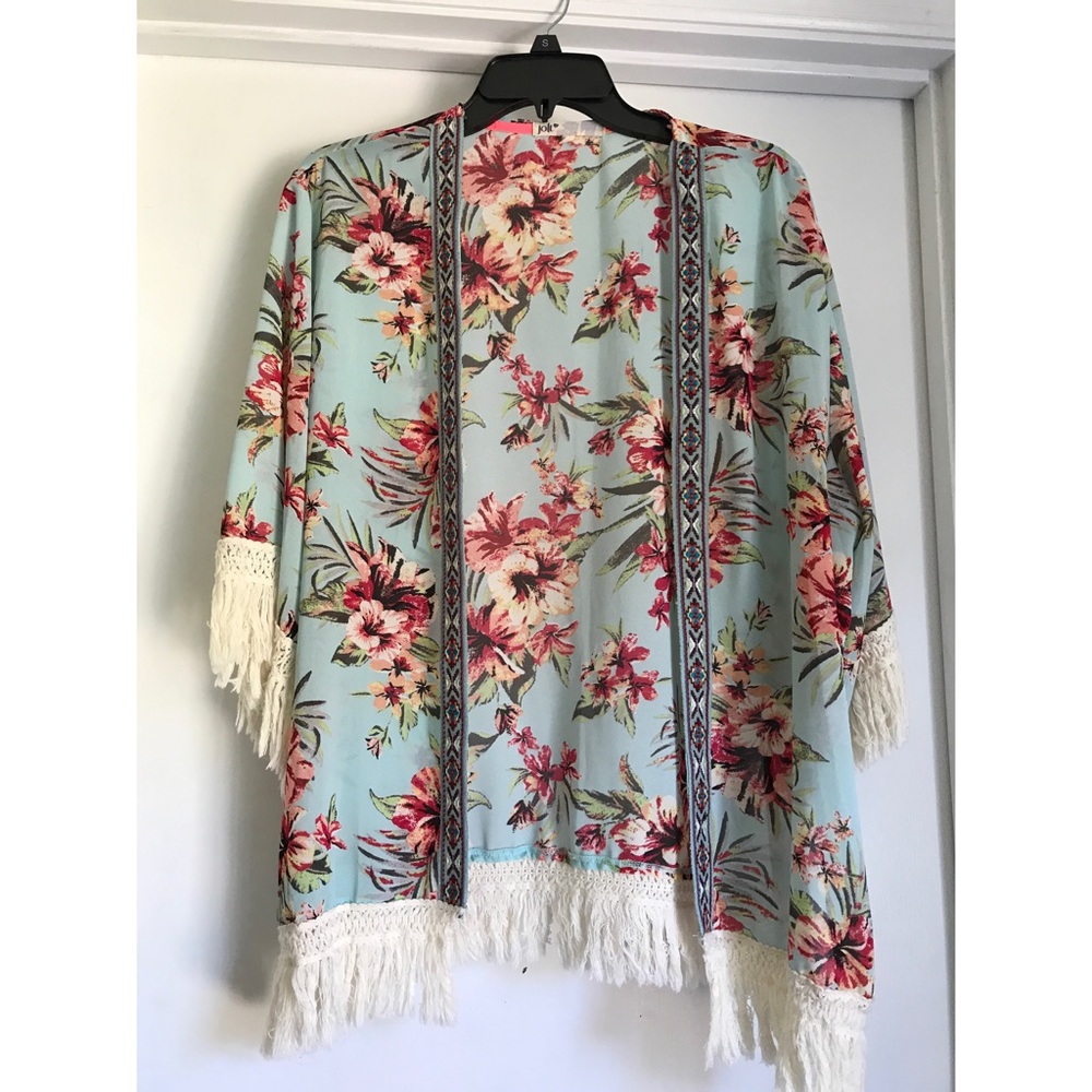 JOLT Floral Kimono