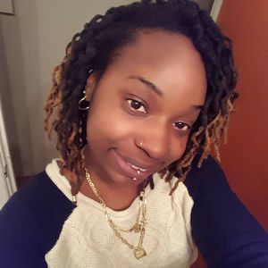 Meet your Posher, Brittney