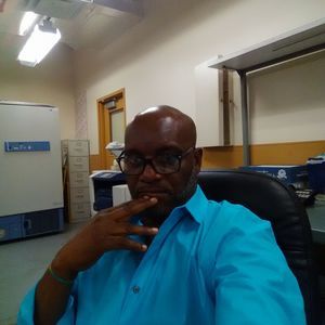 Meet your Posher, Lloyd