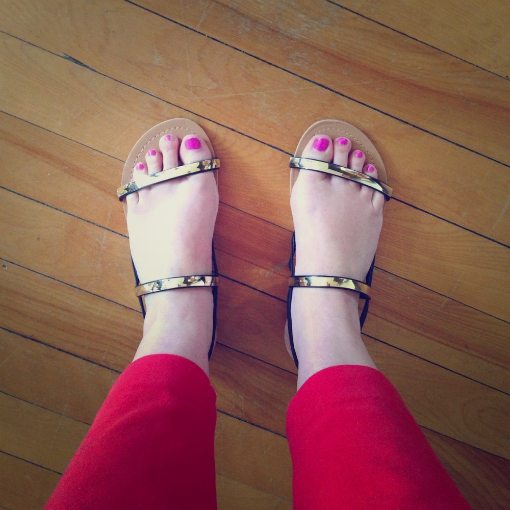 Sociology NWOT dress sandals