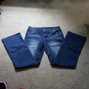 Womens size 30 Jessica Simpson boot cut jeans