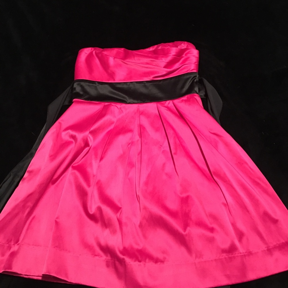 Strapless pink dress