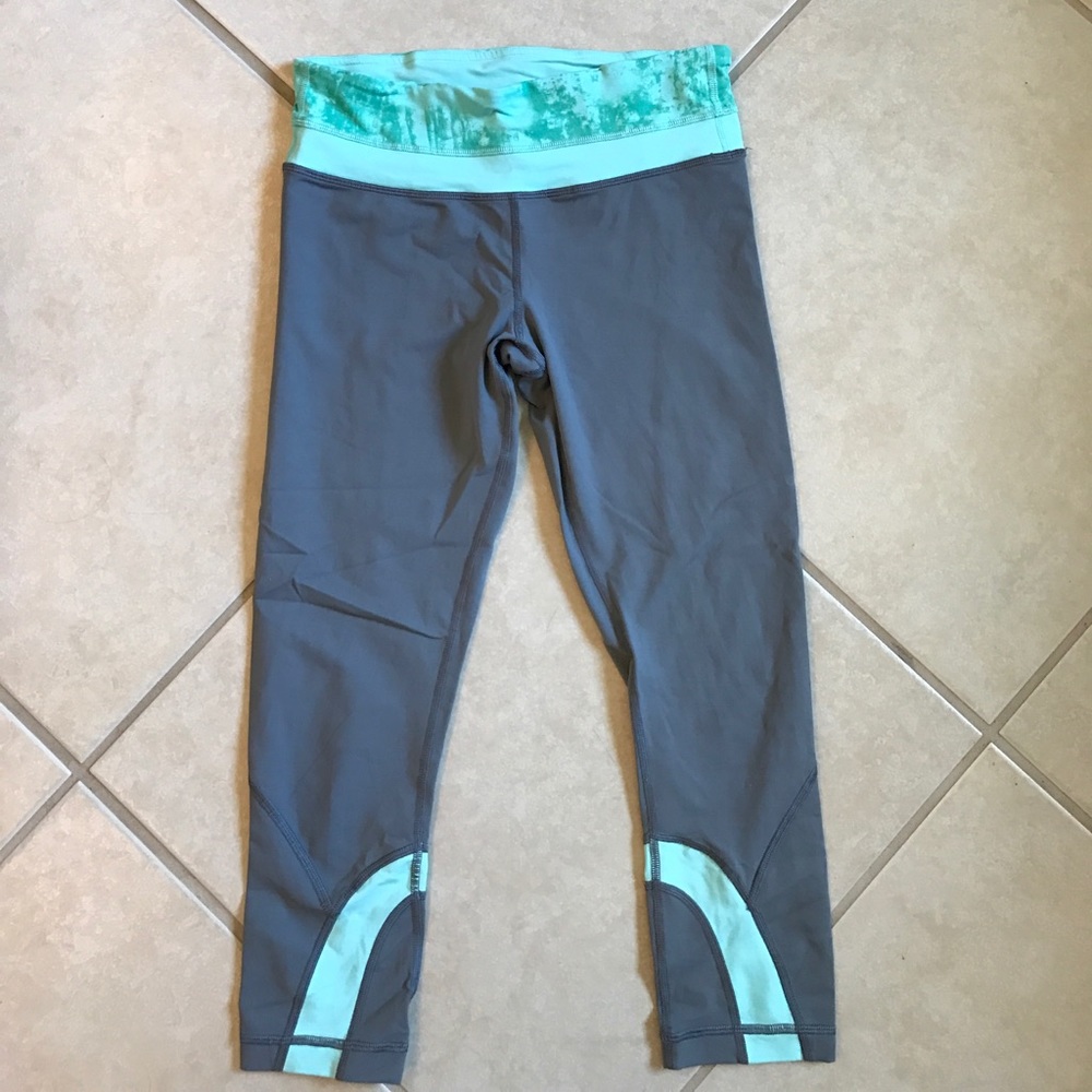 Lululemon size 6 leggings!