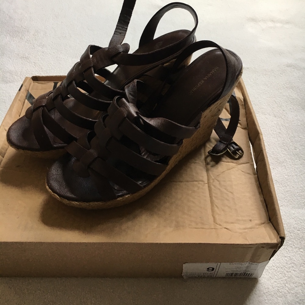 Banana Republic wedge sandal