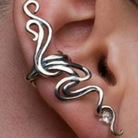⚡SALE!✨Swirly-Twirl Ear Crawler!✨💎 - Picture 7 of 7