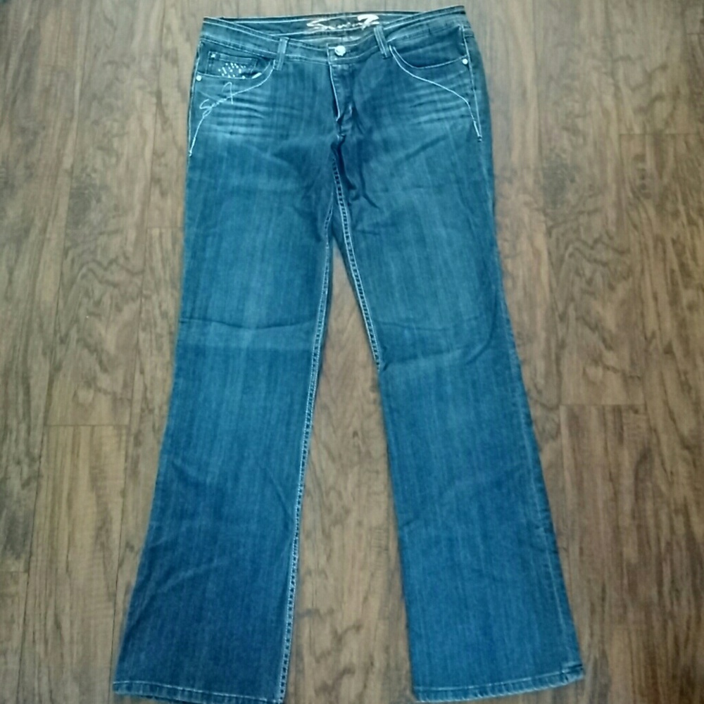 Seven jeans