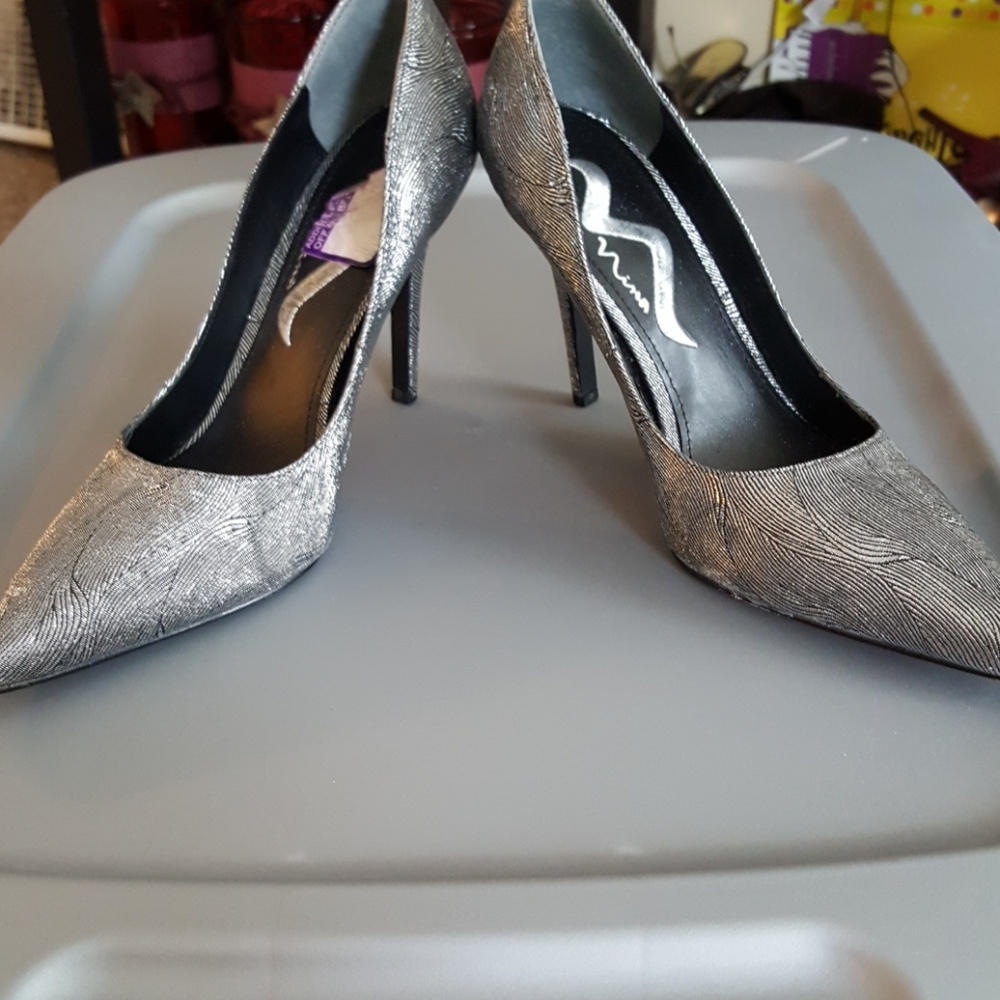 Silver pointy toe heels size 8