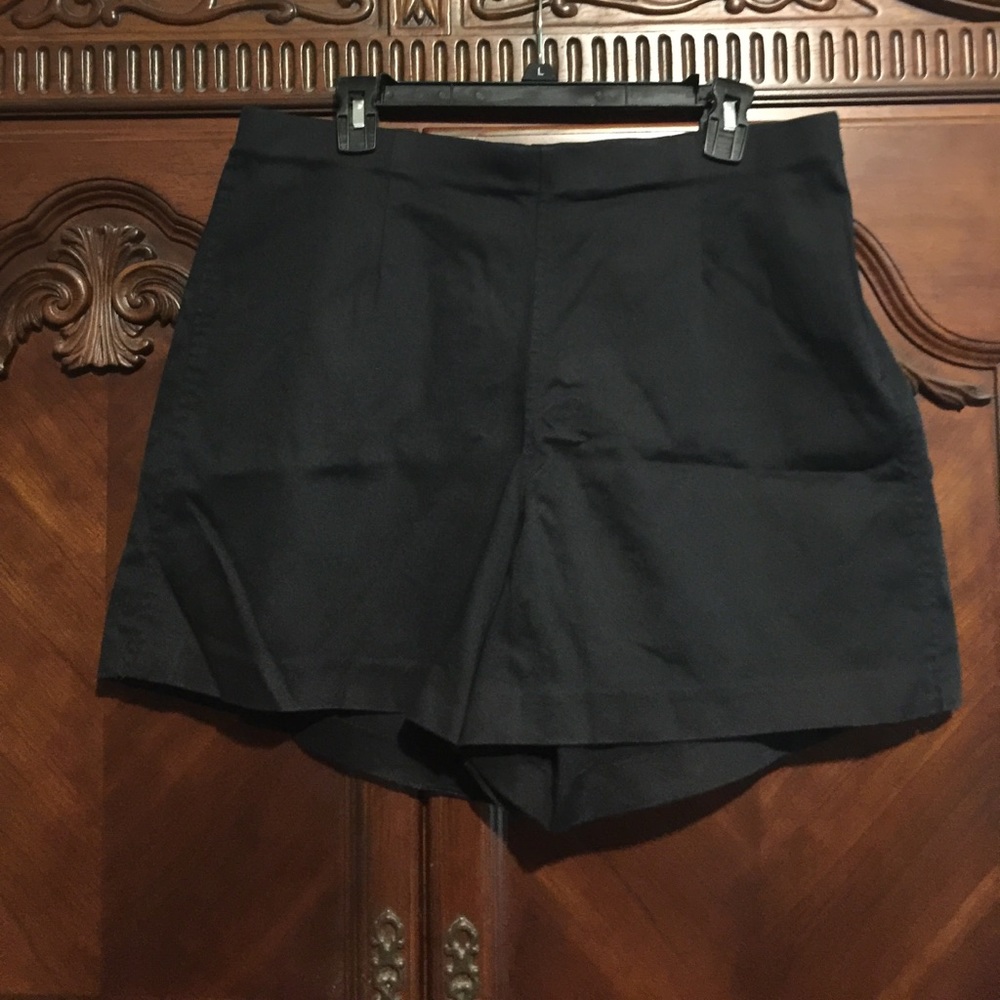 Lee Women's Black Shorts Sz XL(16)