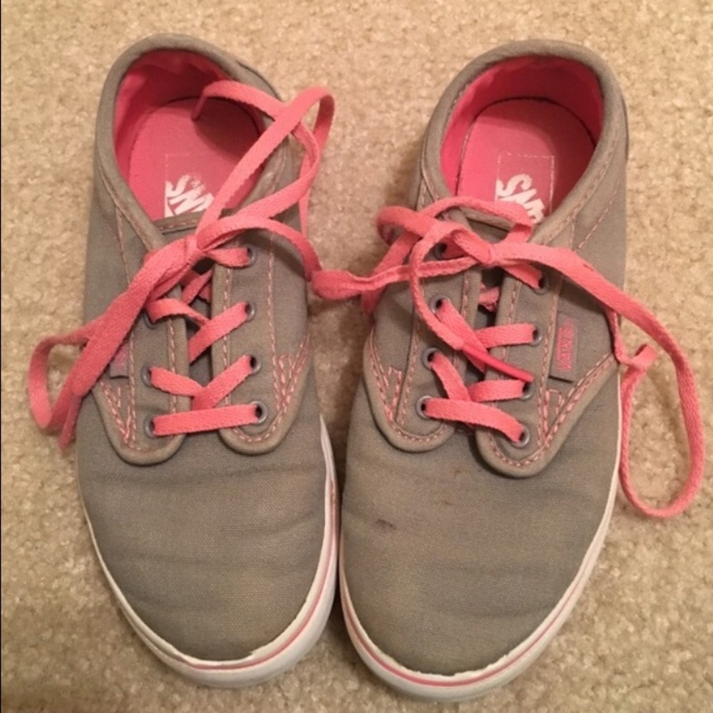 Bundle-girls Vans and Converse