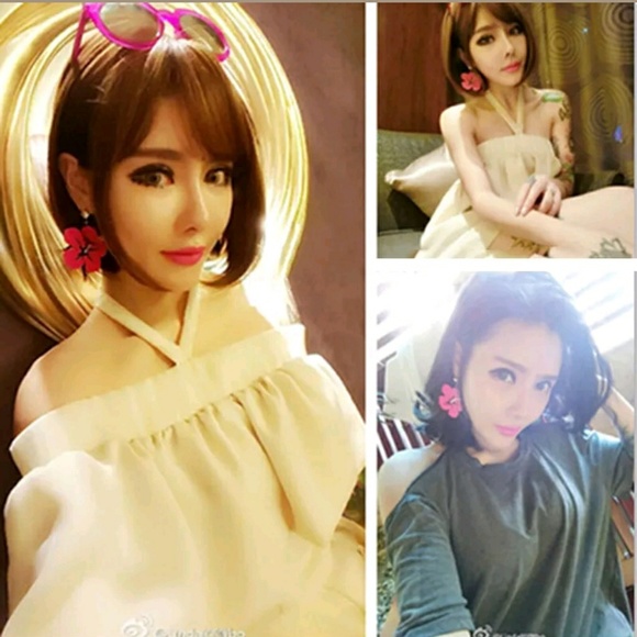 ⚡SALE!🌺"Hibiscus Love" Dangle Earrings!🌺 - Picture 4 of 5