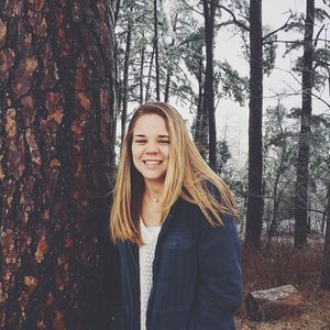 Meet your Posher, Claire