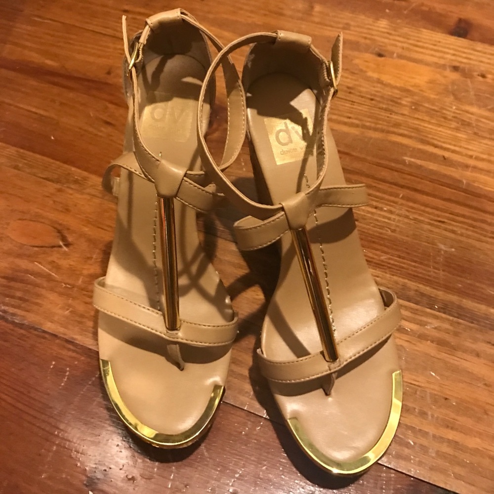 Cork wedges