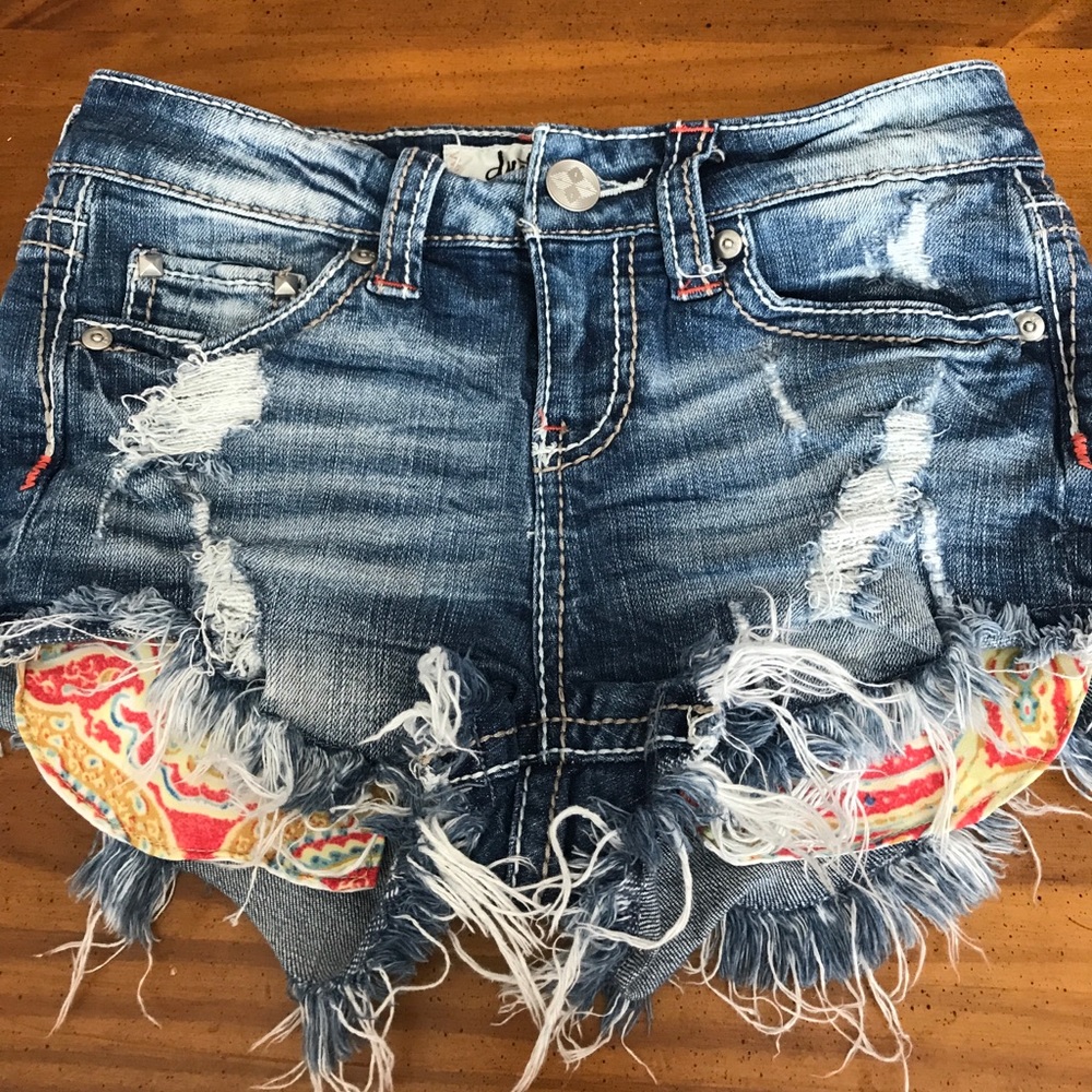 Day trip Capricorn high rise Shorts