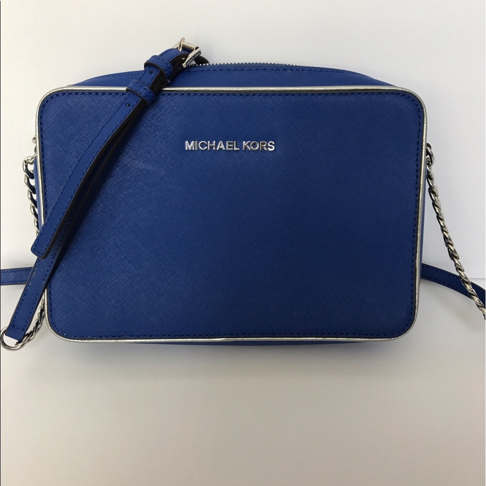 Michael Kors Jet Set travel crossbody