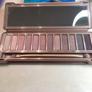 Naked 3 Eyshadow Palette