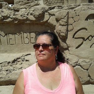 Meet your Posher, Sharon