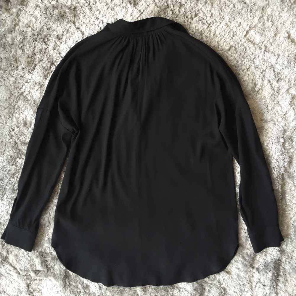 Bebe silk long sleeve collared shirt - Picture 5 of 5