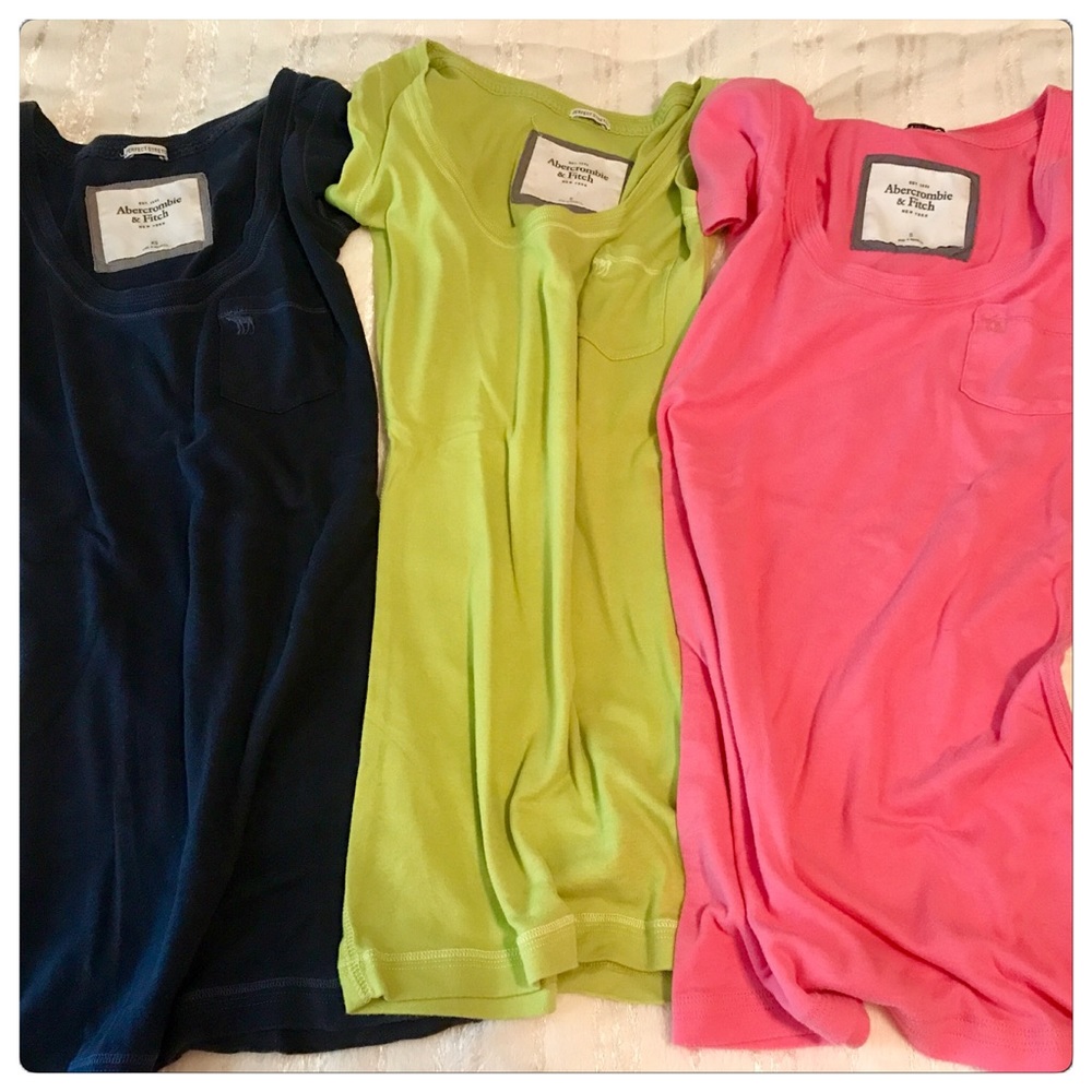 🚫SOLD🚫Firm!Abercrombie & Fitch 3 Tops-Bundle