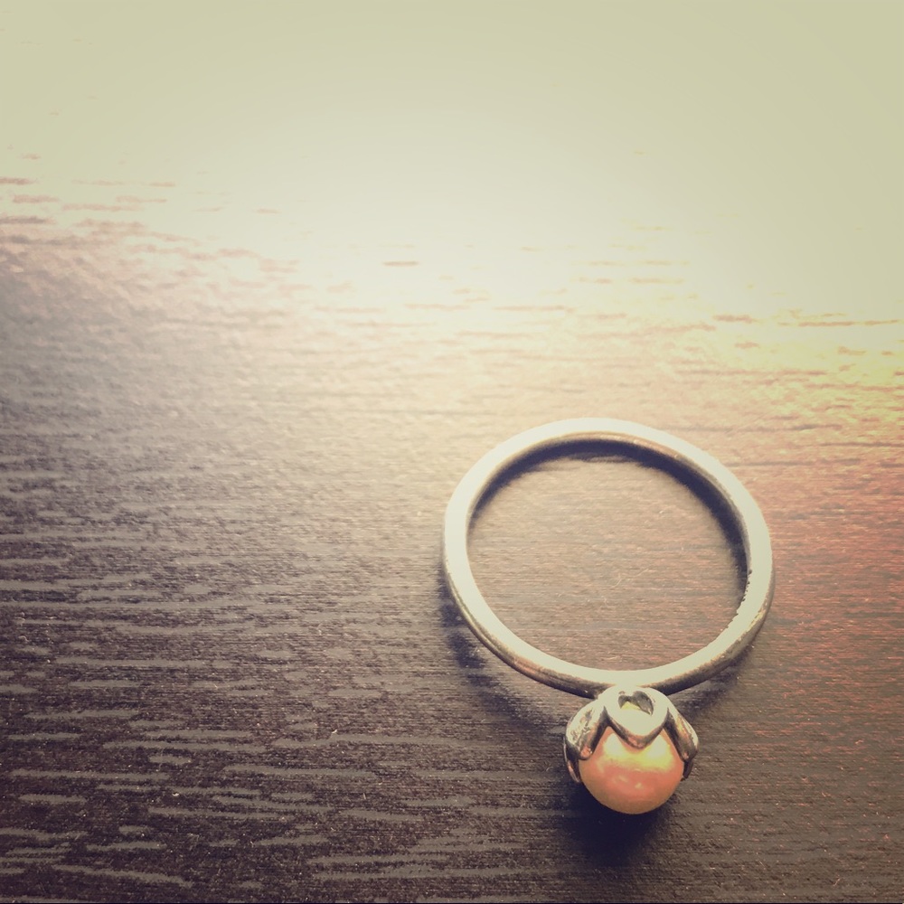 Cultured Elegance Pearl Pandora ring