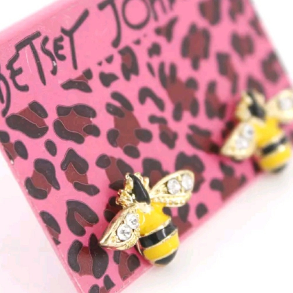 ⚡SALE!🐝"Bee-you-tiful" Betsey Johnson Earrings!🐝