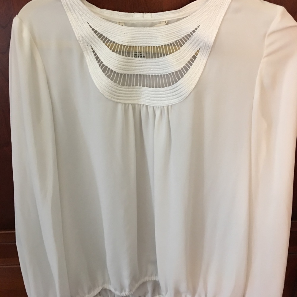 Max Studio blouse ivory size small