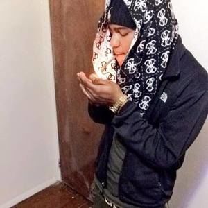 Meet your Posher, Karaun