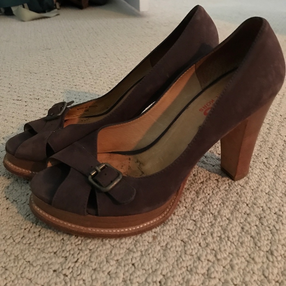 Brown Michael Kors peep toe heels