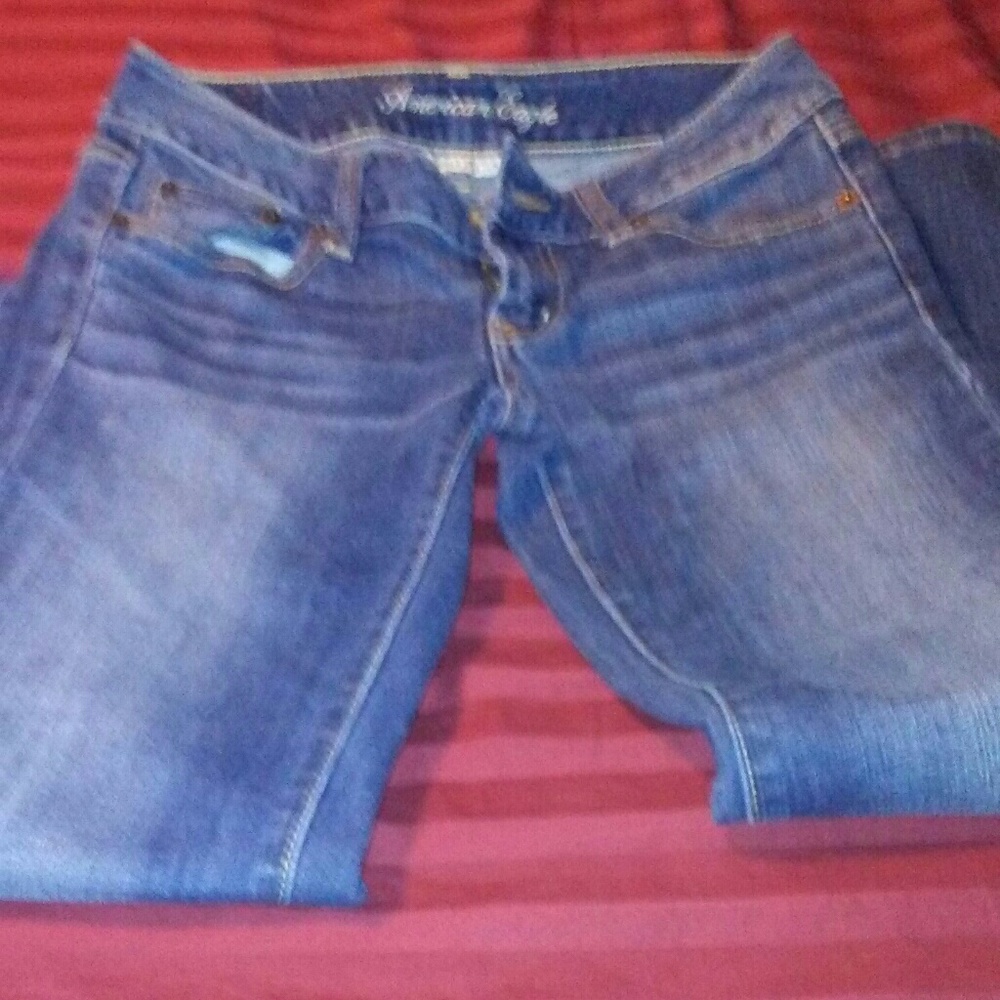 American Eagle Jean and Shirt Bundle