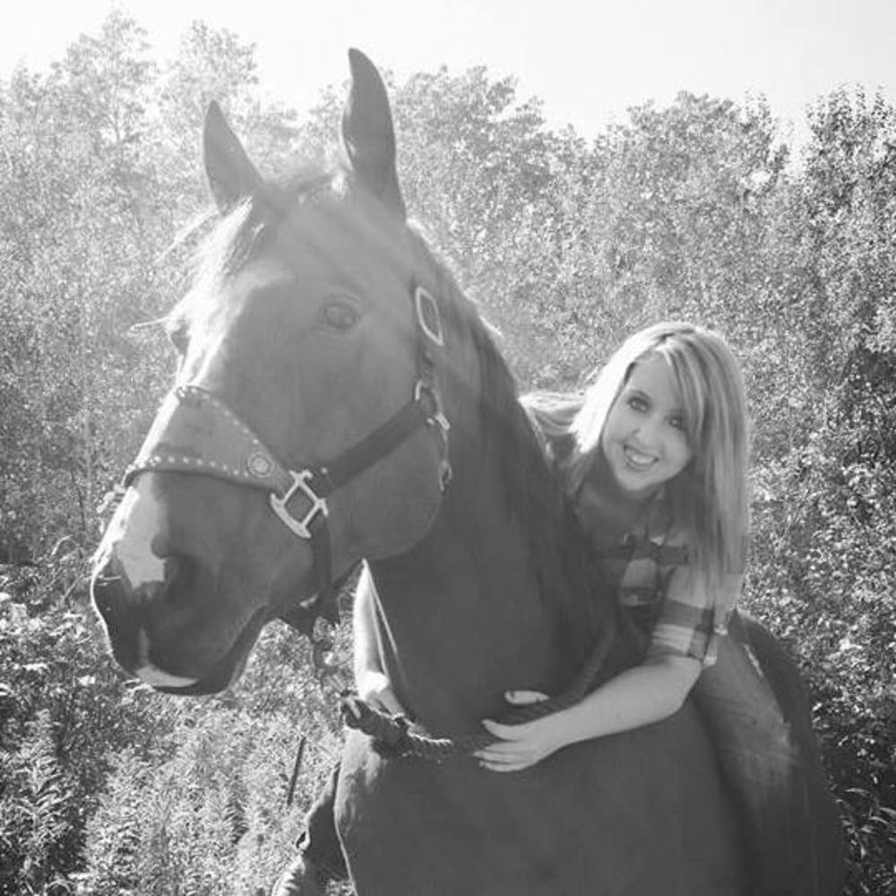 Meet your Posher, Stacy