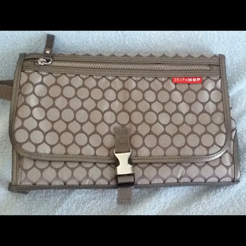 Skip hop diaper clutch