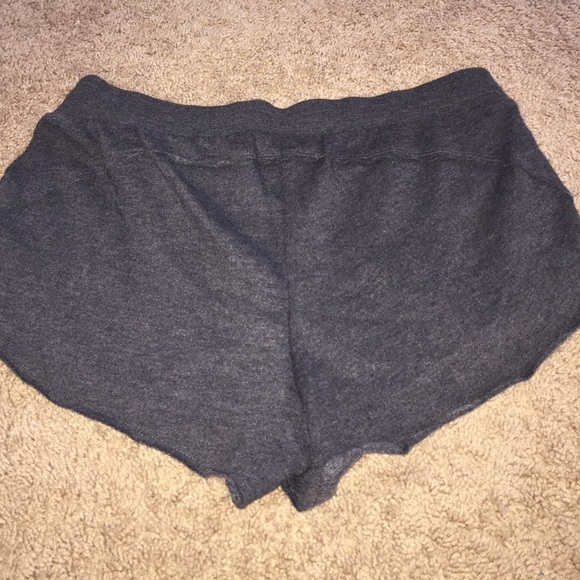 Victoria secret cotton shorts - Picture 2 of 2