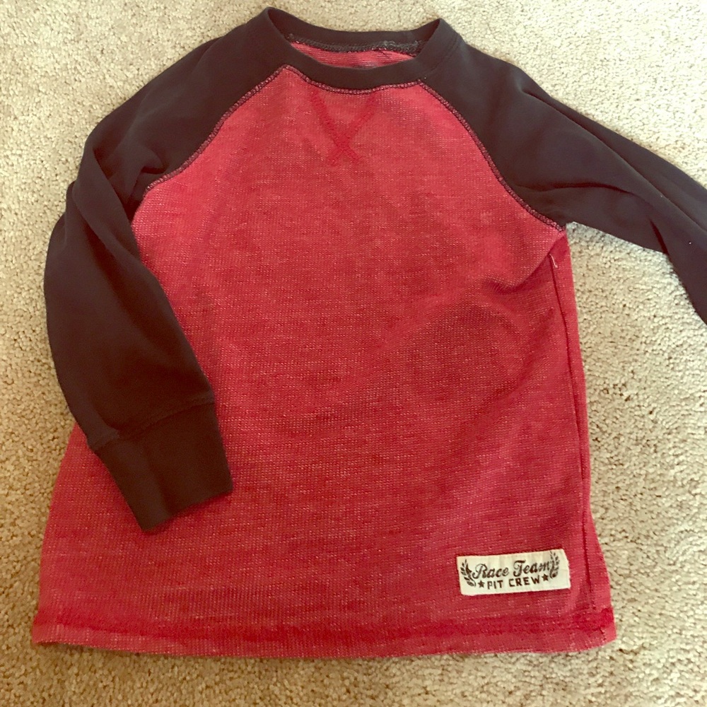 Size 4 GAP shirt