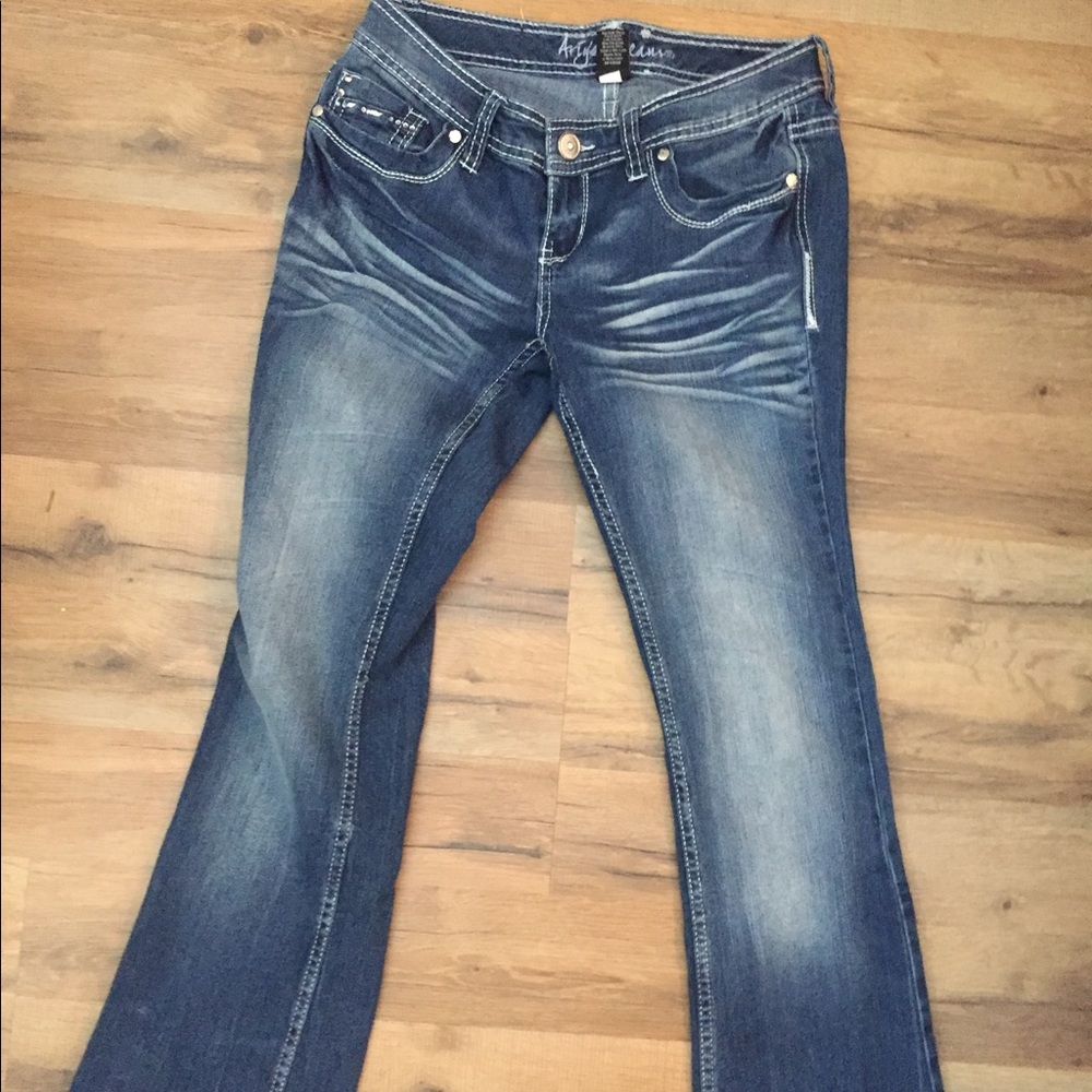 Flare Ariya Jeans