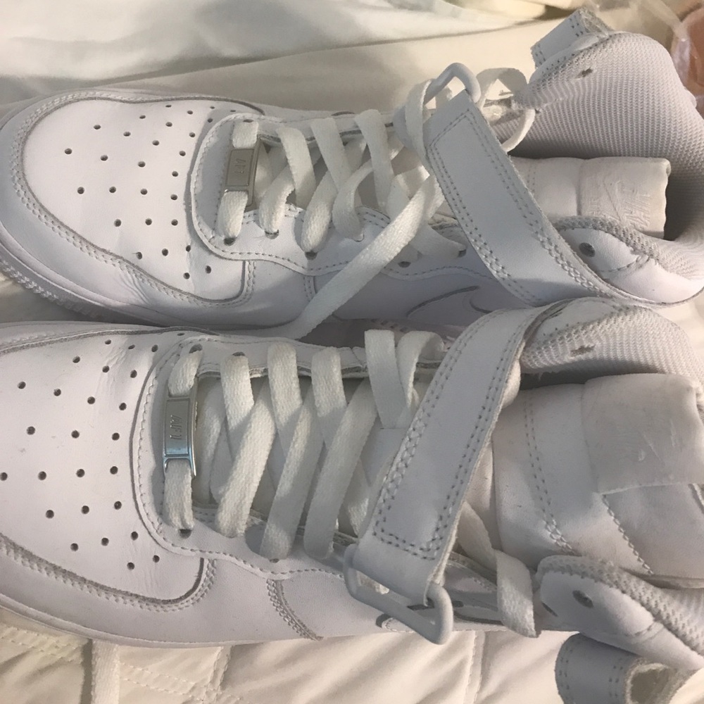 Nike High Top White