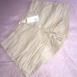 H&M khaki shorts