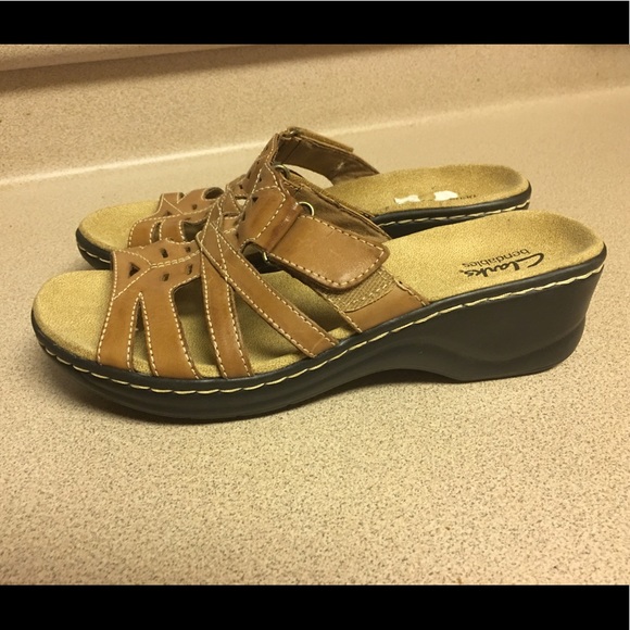 Womens Clarks Bendables Shoes Size M Womens Clarks Bendables Shoes Size M
