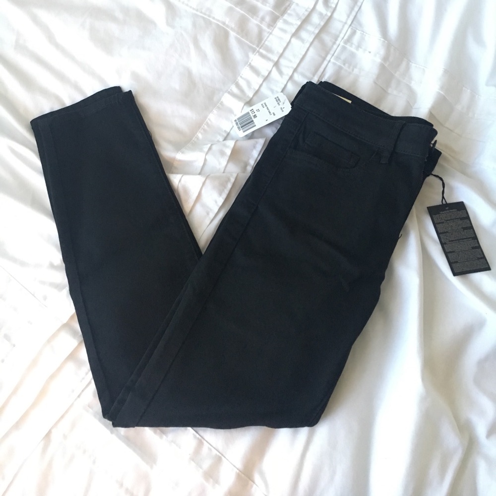 NWT F21 Black Beverly Jeans