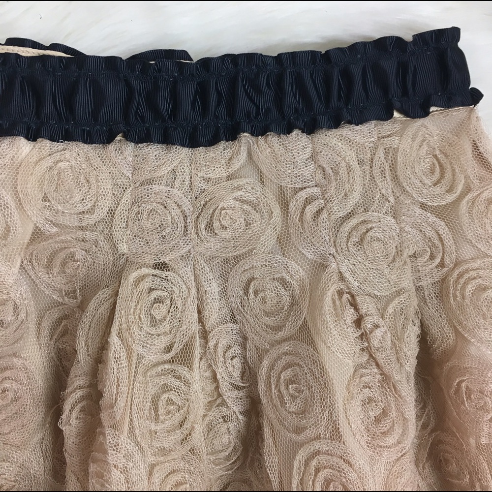 Nude Floral Tulle Skirt - Picture 2 of 3