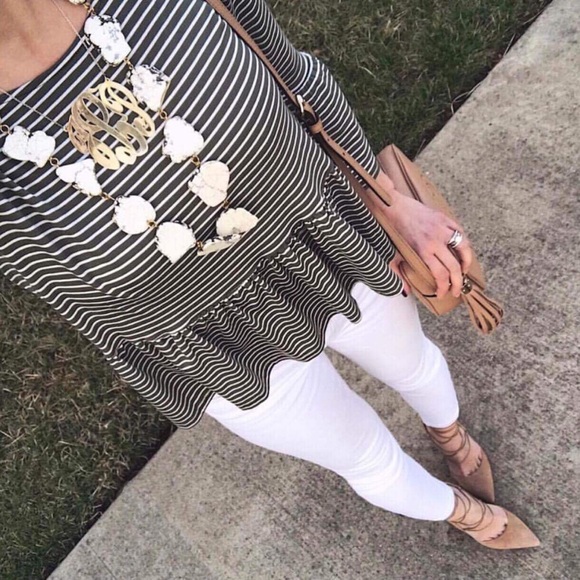 Marble Stone Rivulet Necklace - Picture 2 of 4