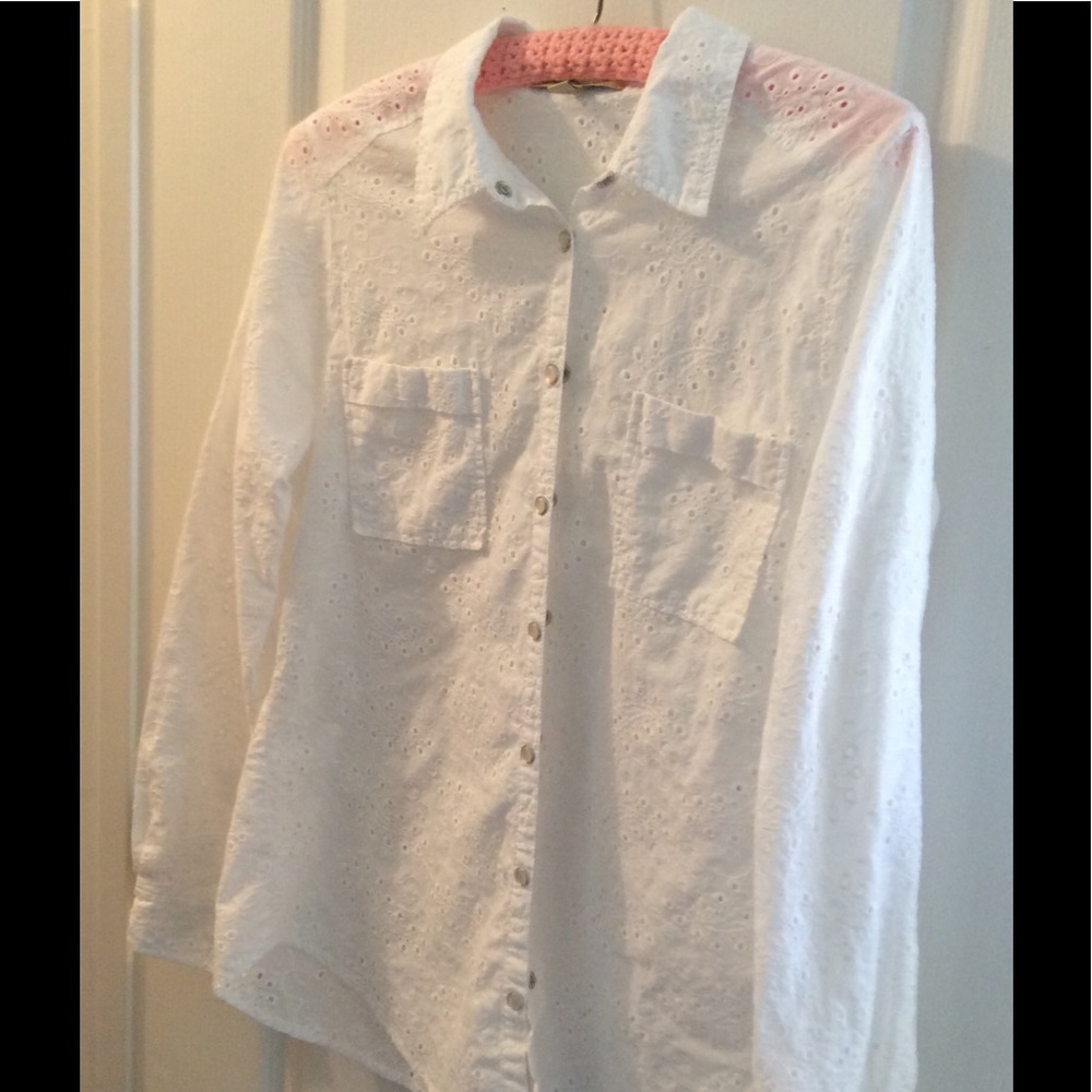 So cute! White eyelet button down. Sale!