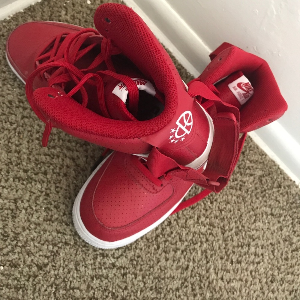 High Top Nikes