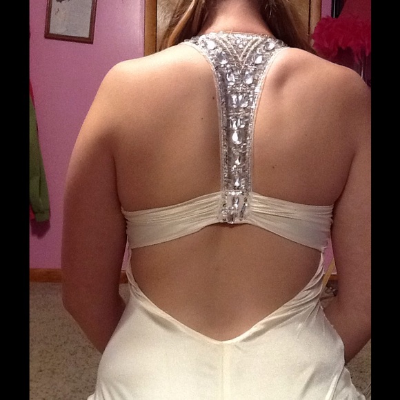 Prom dress - Picture 6 of 6