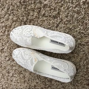 Steve Madden bridal lace slip on