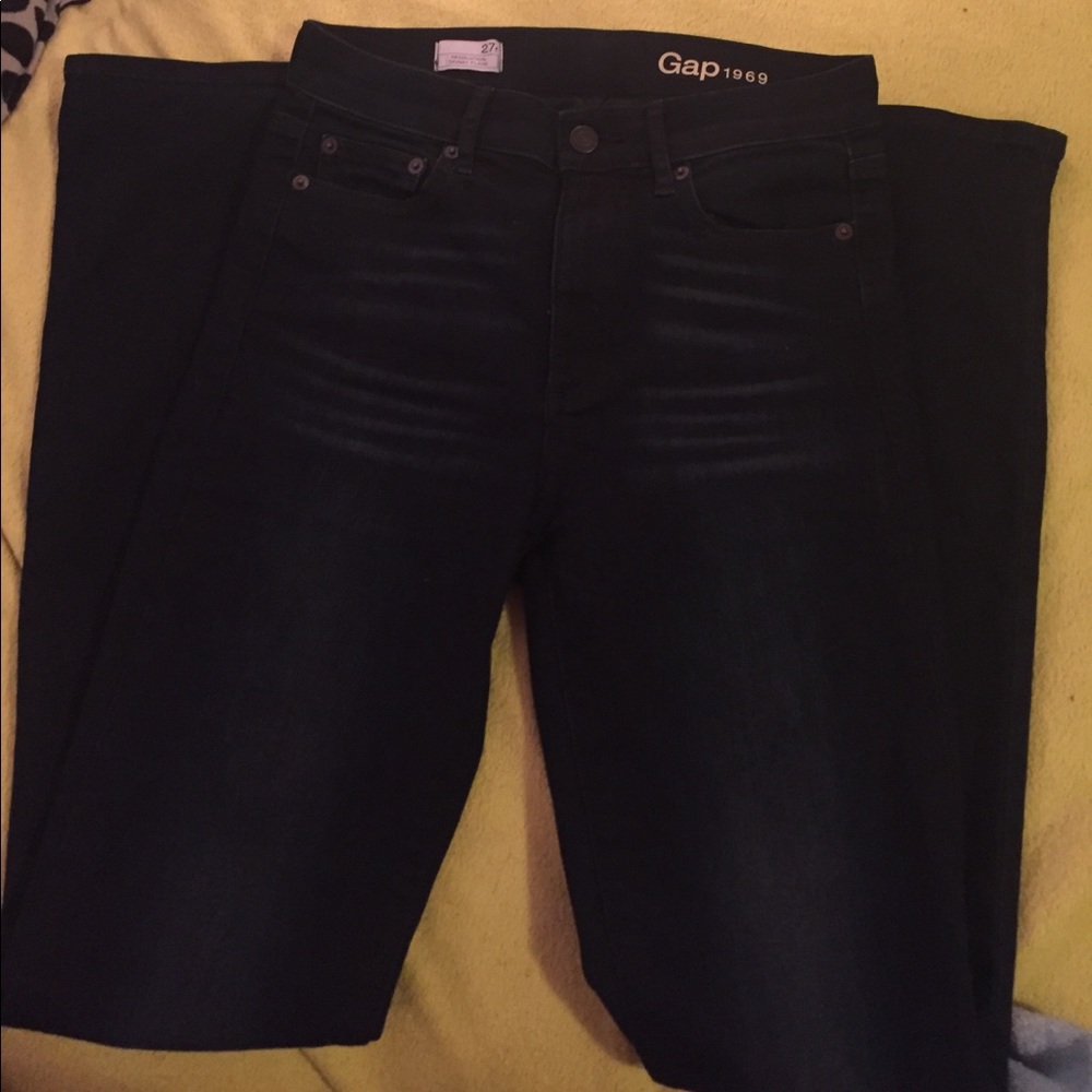 Gap dark wash resolution skinny flare jeans sz 27